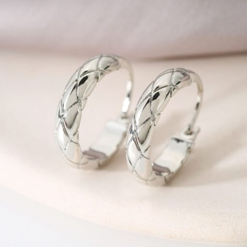 Cross-border European And American Stylish Glossy Diamond Plaid Earrings - Image 3