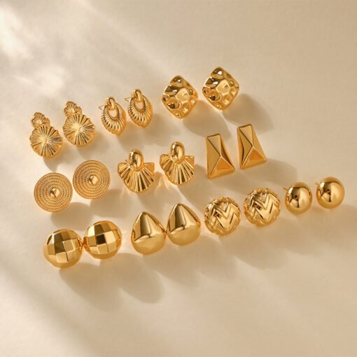 Female Retro Irregular Personality Design Earrings - immagine 7