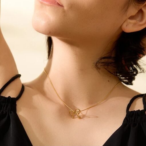 High Praise Bow Necklace For Women - Bild 2